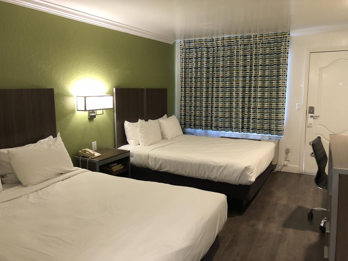 Gilroy Inn Экстерьер фото
