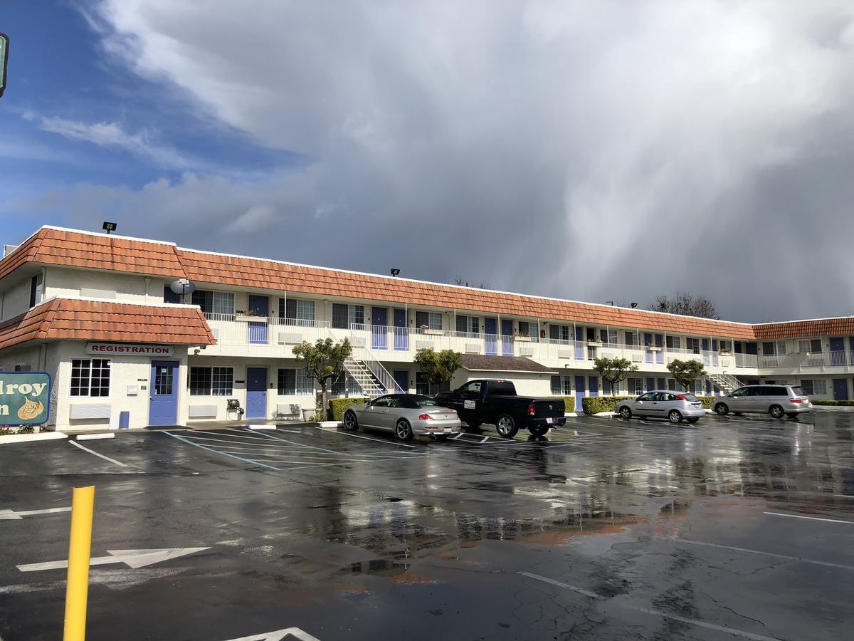 Gilroy Inn Экстерьер фото